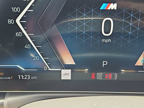 New 2026 BMW 330i xDrive Sedan w/ M Sport Package AWD/4WD image 18