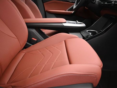 New 2026 BMW X2 xDrive28i w/ Technology Package AWD/4WD image 25