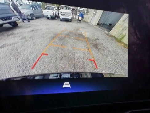 Used 2025 Chevrolet Equinox LT image 26