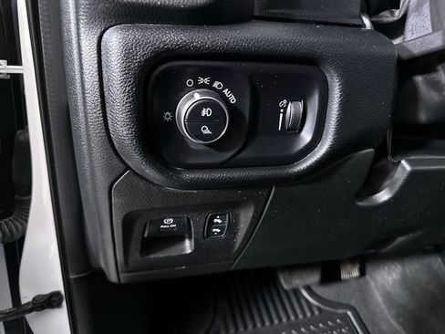 Used 2022 RAM 1500 Lone Star RWD image 18
