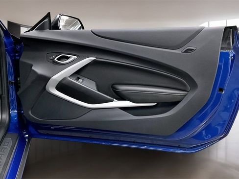 Used 2023 Chevrolet Camaro SS image 25