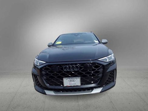 New 2026 Audi RS Q8 performance image 3