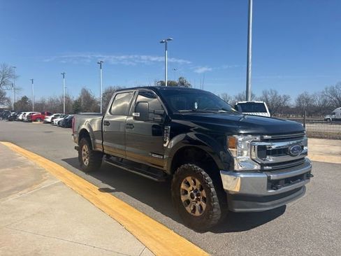 Used 2020 Ford F250 XLT w/ FX4 Off-Road Package image 7