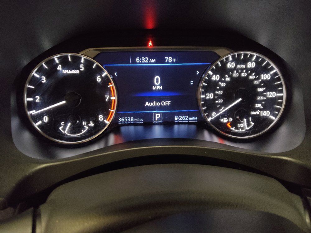 Used 2025 Nissan Altima 2.5 SV FWD image 23