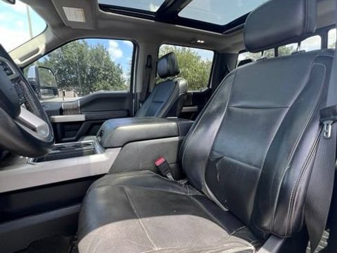 Used 2017 Ford F250 Lariat w/ Lariat Ultimate Package AWD/4WD image 7