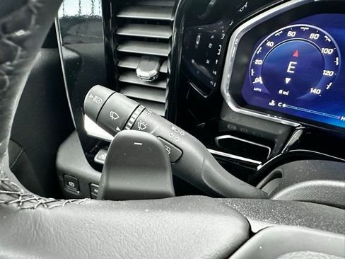 New 2026 Chevrolet Silverado 1500 High Country AWD/4WD image 33