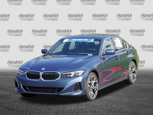 Used 2025 BMW 330i Sedan RWD image 5