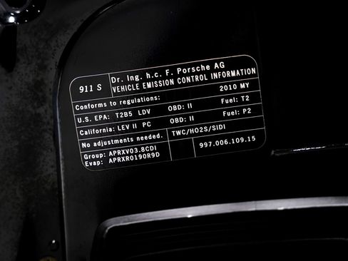 Used 2010 Porsche 911 Carrera 4S AWD/4WD image 41