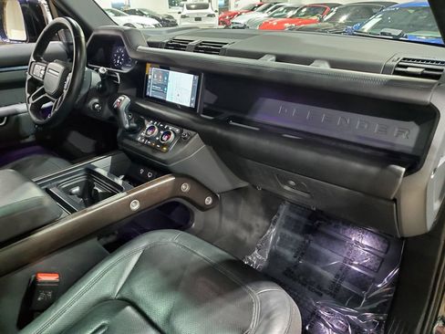 Used 2020 Land Rover Defender 110 X AWD/4WD image 14