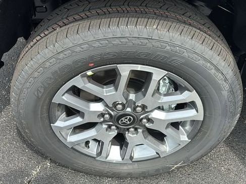 New 2026 Toyota Tundra 1794 Edition AWD/4WD image 38