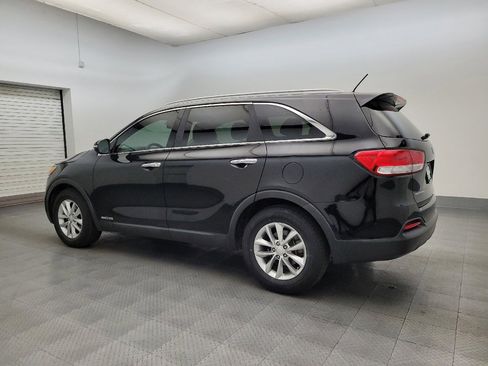 Used 2016 Kia Sorento LX AWD/4WD image 3