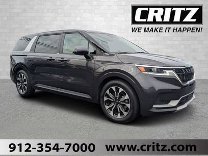 Used 2022 Kia Carnival EX
