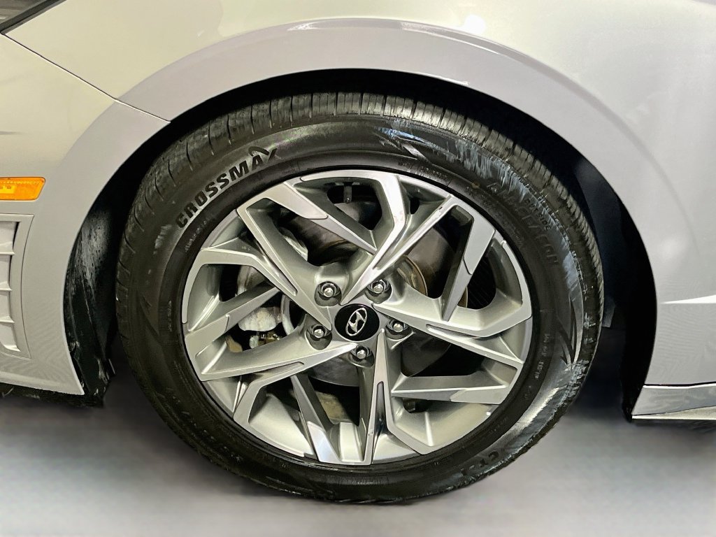 Used 2023 Hyundai Sonata SEL w/ Convenience Package FWD image 13