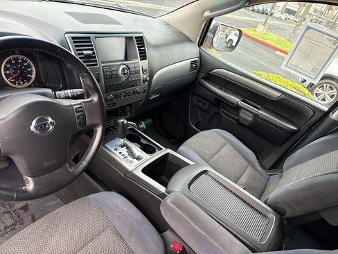 Used 2011 Nissan Armada SV RWD image 10