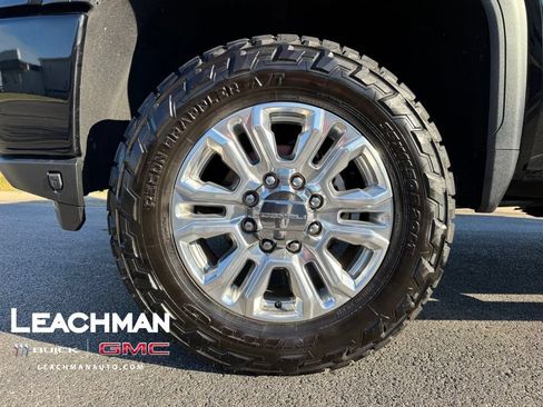 Used 2022 GMC Sierra 2500 Denali AWD/4WD image 8