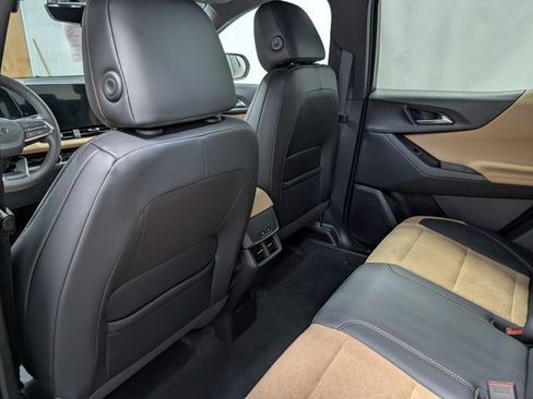 New 2027 Chevrolet Equinox ACTIV w/ Safety and Technology Package AWD/4WD image 15