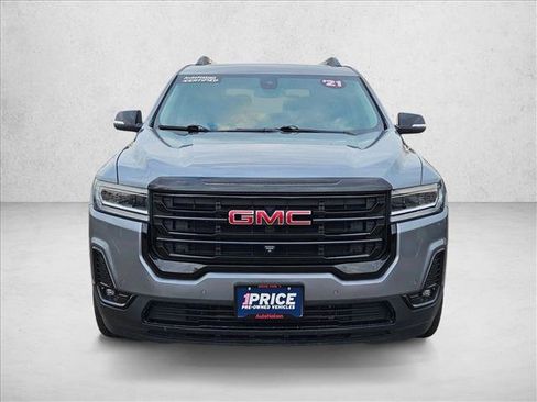 Used 2021 GMC Acadia SLT w/ Elevation Edition image 2