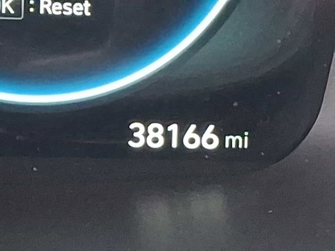 Used 2023 Hyundai Santa Fe Limited image 18