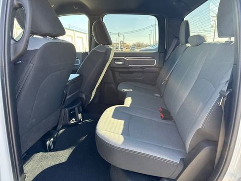 Used 2022 RAM 2500 Big Horn w/ Off Road Package AWD/4WD image 10