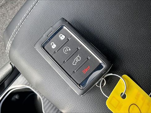 New 2026 Jeep Grand Cherokee L Laredo image 27