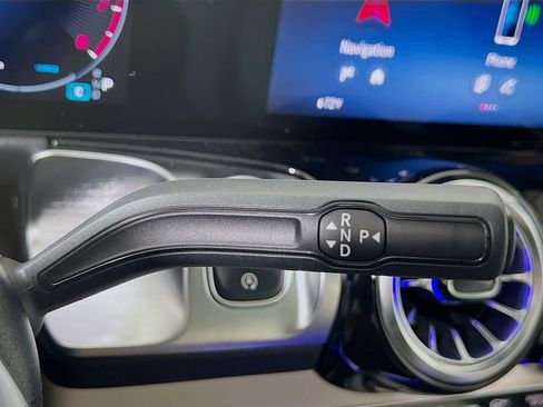 New 2026 Mercedes-Benz GLB 250 4MATIC image 19