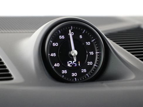 New 2026 Porsche Cayenne Coupe image 16