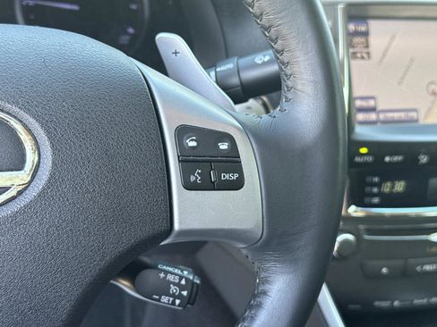 Used 2014 Lexus IS 250C w/ Luxury Package RWD image 22
