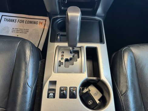 Used 2013 Toyota 4Runner Limited image 21