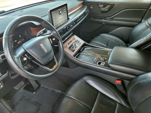 Used 2020 Lincoln Aviator Reserve w/ Elements Package Plus RWD image 19