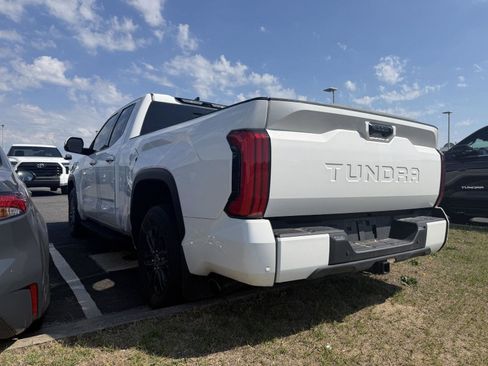 Used 2023 Toyota Tundra SR5 w/ SR5 Convenience Package RWD image 4