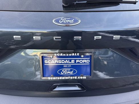 Used 2022 Ford Escape SEL AWD/4WD image 25