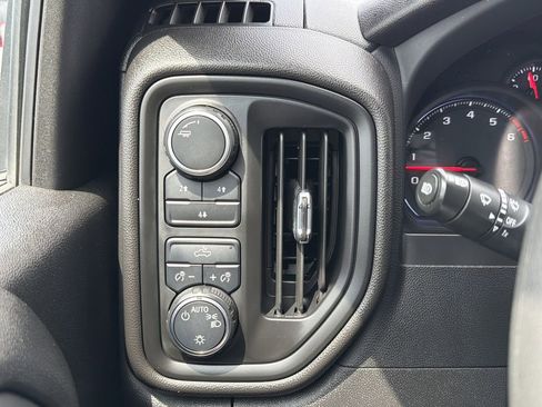 Used 2024 Chevrolet Silverado 2500 Custom w/ Custom Convenience Package AWD/4WD image 25