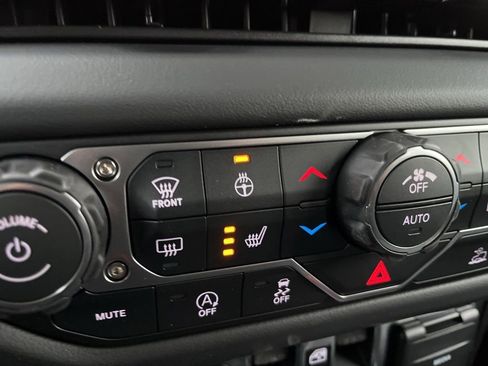 New 2026 Jeep Gladiator Rubicon w/ Steel Power Dome Hood Package image 6