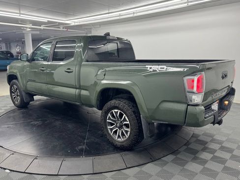 Used 2021 Toyota Tacoma TRD Sport w/ Technology Package RWD image 6