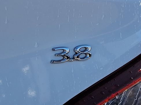 Used 2016 Hyundai Genesis 3.8 image 31