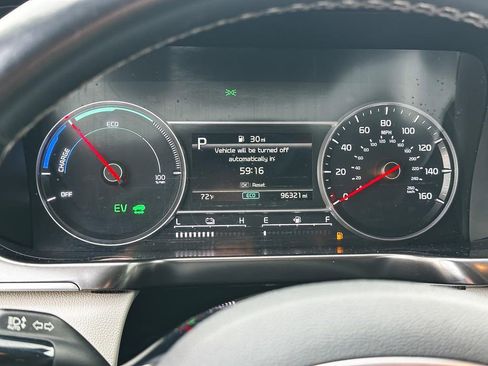 Used 2021 Kia Sorento S image 20