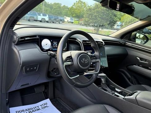 Used 2024 Hyundai Santa Cruz Limited AWD/4WD image 16