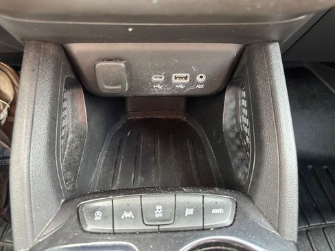 Used 2021 Chevrolet TrailBlazer RS w/ Convenience Package AWD/4WD image 26