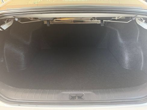 Used 2025 Nissan Altima 2.5 SV FWD image 29
