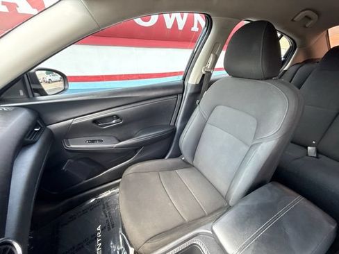 Used 2025 Nissan Sentra S FWD image 14