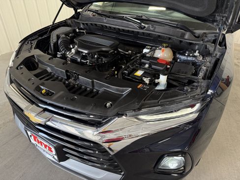 Used 2021 Chevrolet Blazer Premier w/ Driver Confidence II Package AWD/4WD image 17