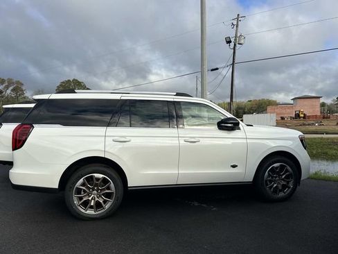 New 2026 Ford Expedition King Ranch image 5