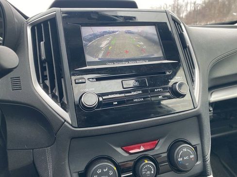 Used 2020 Subaru Forester Premium image 14