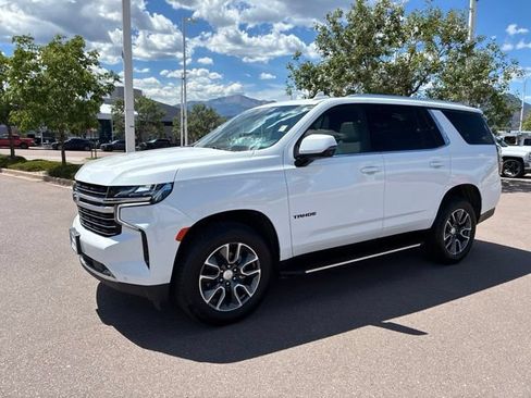 Certified 2023 Chevrolet Tahoe LT w/ LT Signature Package AWD/4WD image 3