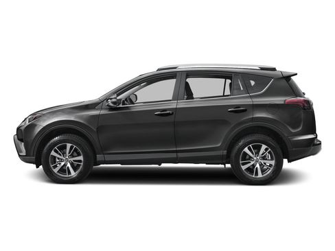 Used 2018 Toyota RAV4 XLE w/ Plus Extra Value Package AWD/4WD image 2