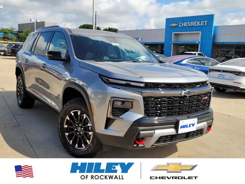 New 2026 Chevrolet Traverse Z71 w/ Enhanced Driving Package AWD/4WD image 1