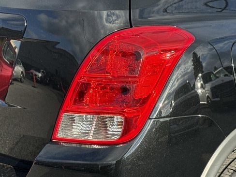 Used 2020 Chevrolet Trax LS w/ Tint and Cruise Package image 28