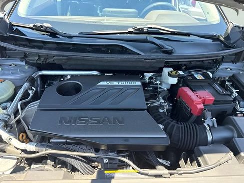 Used 2023 Nissan Rogue SL w/ SL Premium Package AWD/4WD image 9