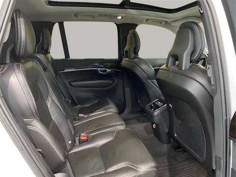 Used 2017 Volvo XC90 T6 Momentum w/ Vision Package AWD/4WD image 10