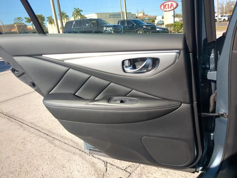 Used 2020 INFINITI Q50 Luxe w/ Cargo Package image 16